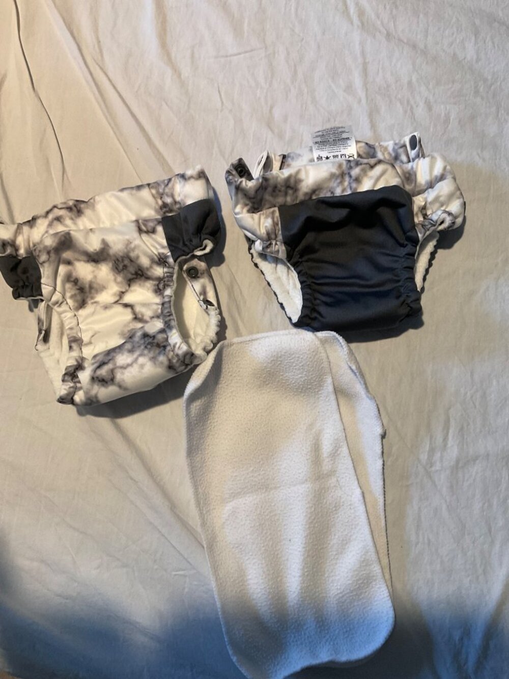 2 konga care Lil learnerz cloth diaper /swim diaper XS black white polished set